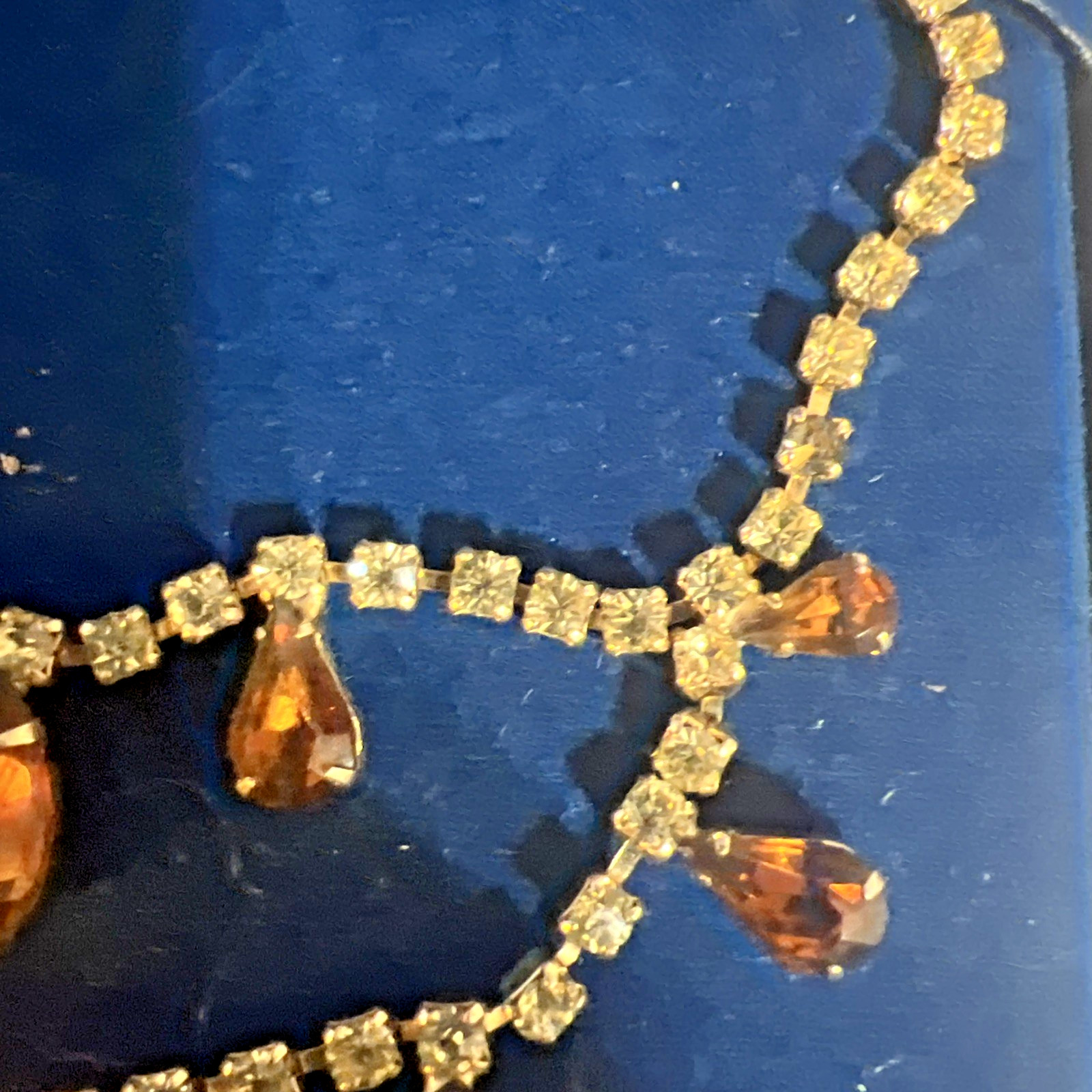 Unbranded Silver Necklace, 10 varying size Amber Stones W/ Tinted Zircon. Nice!