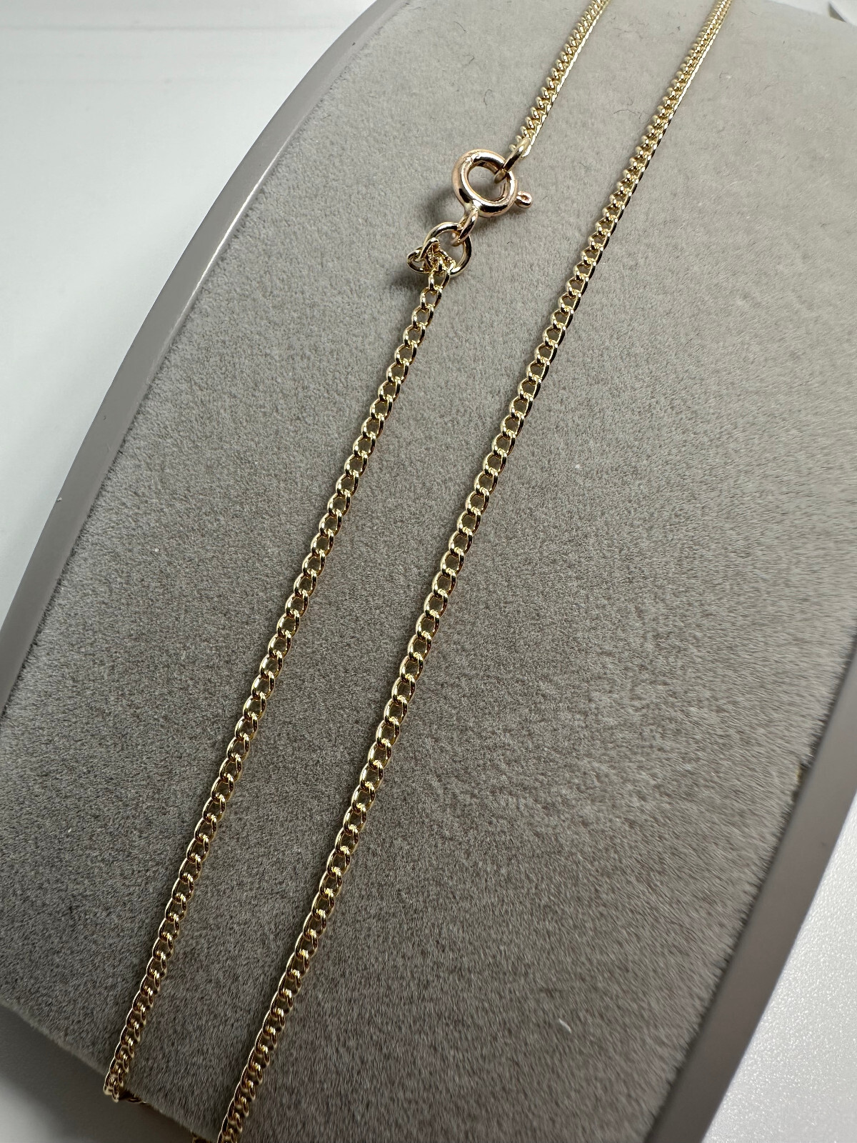 9ct Yellow Gold 1.6mm Curb Open Link Chain 28″ / 70cm Neck Chain (G1818C)