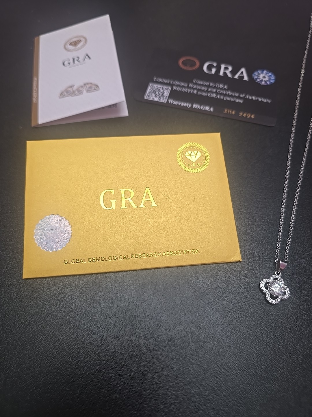 GRA 925 Sterling Silver 1ct D Color Moissanite Clover Pendant Necklace