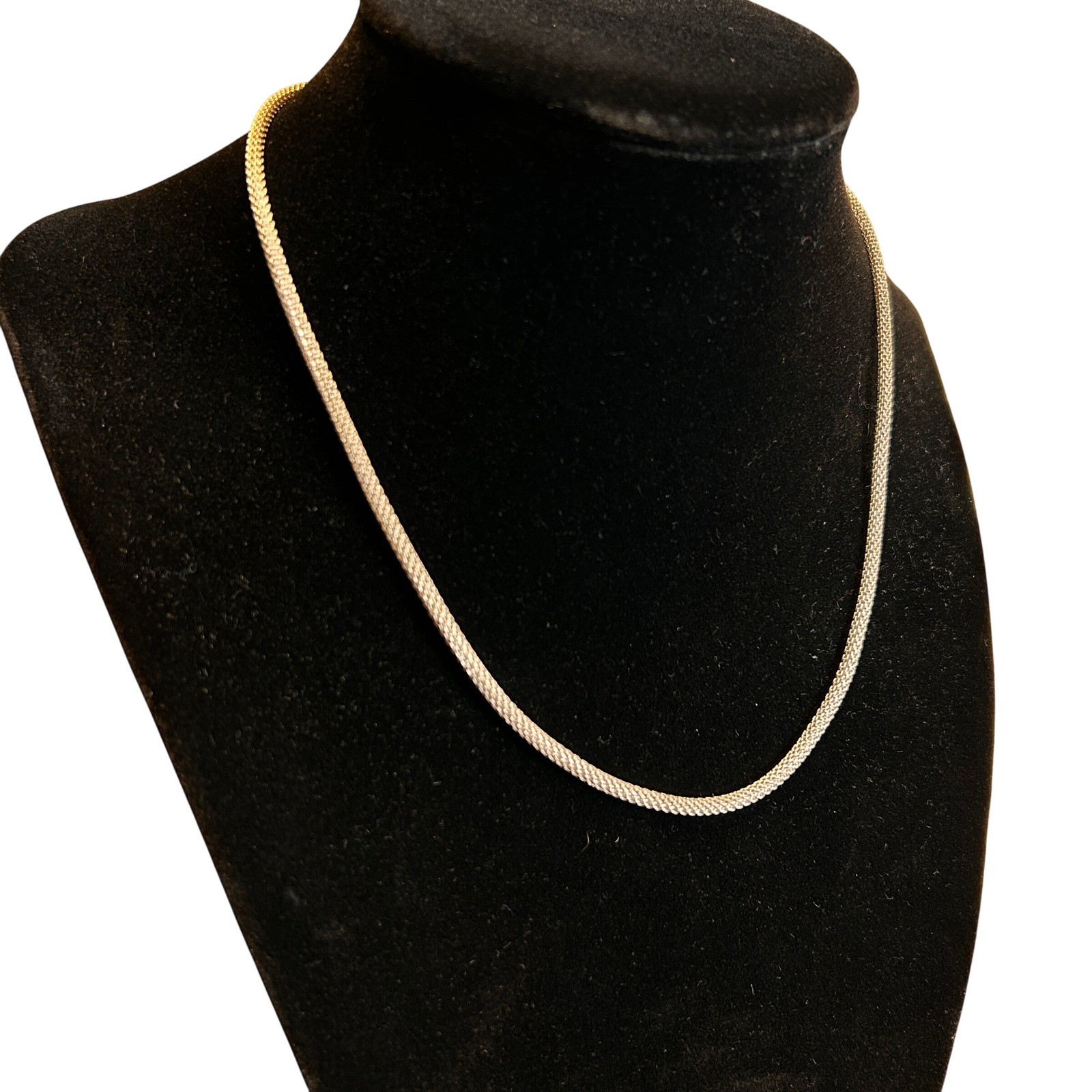 Vintage Sterling Silver Mesh Chain Necklace 16″ Silver Italy 925 Lobster Clasp