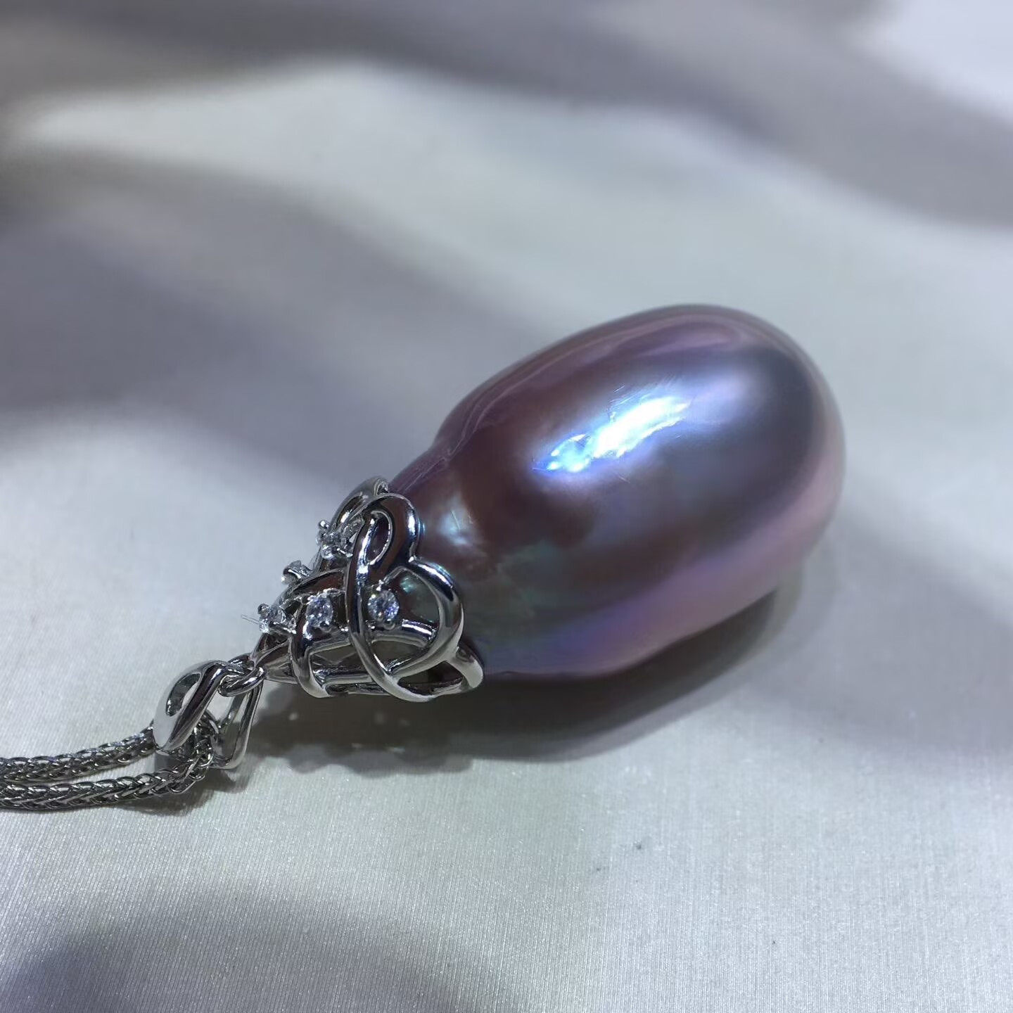 gorgeous 15.3-26mm south sea drop lavender pearl pendnat 925s(Mr)