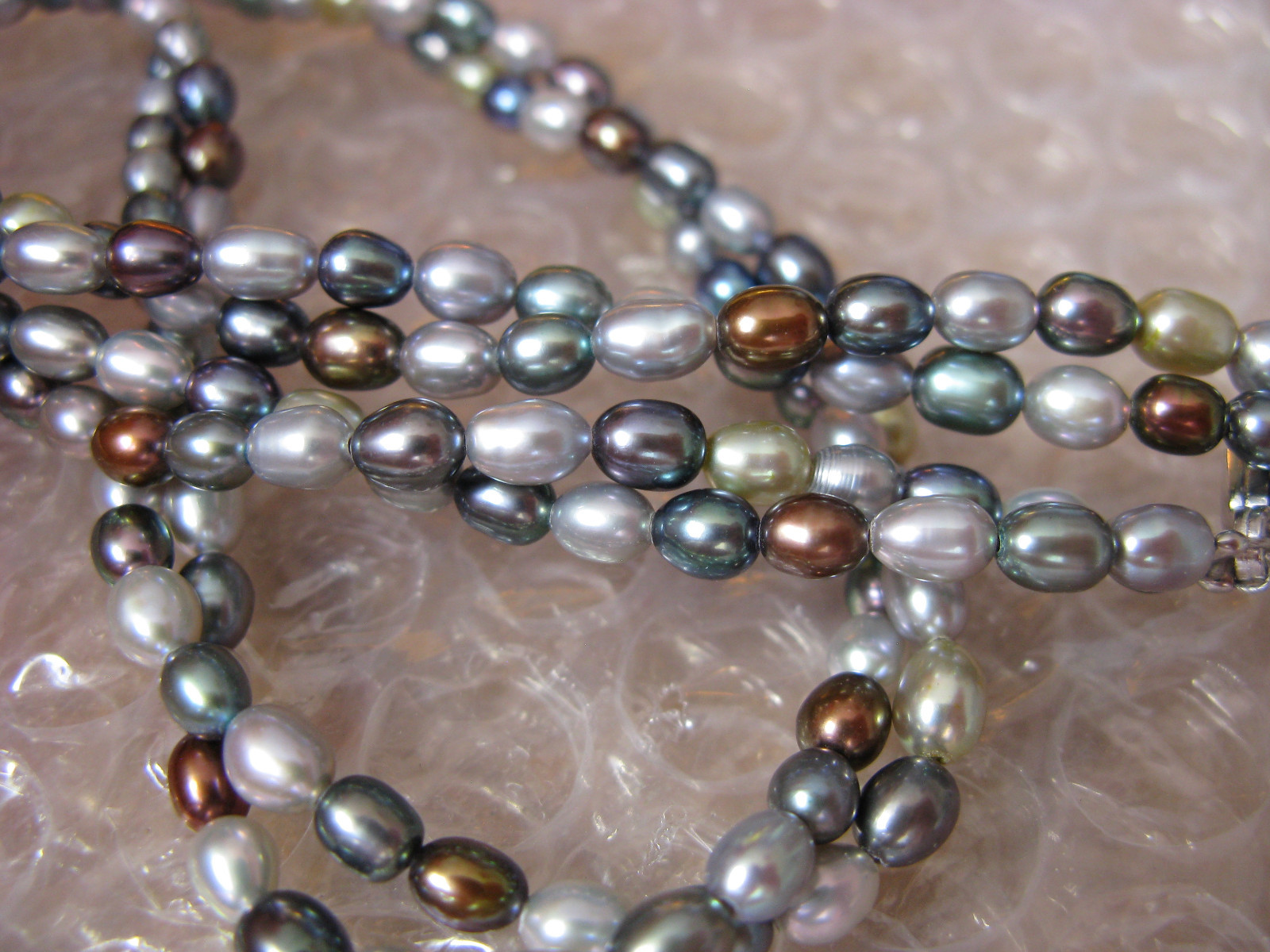 PEARL NECKLACE MULTI COLOR GREEN GRAY STRAND STRING HONORA Gift