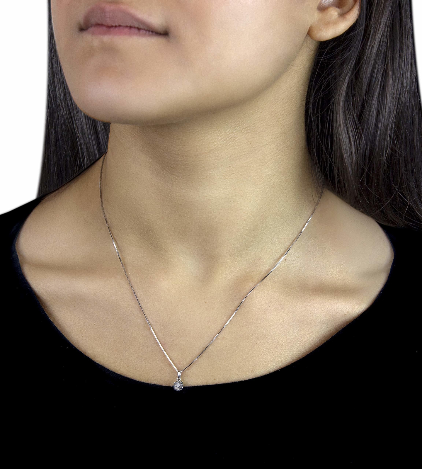 14k white gold solitaire pendant necklace set with 0.02 carats H/SI diamond