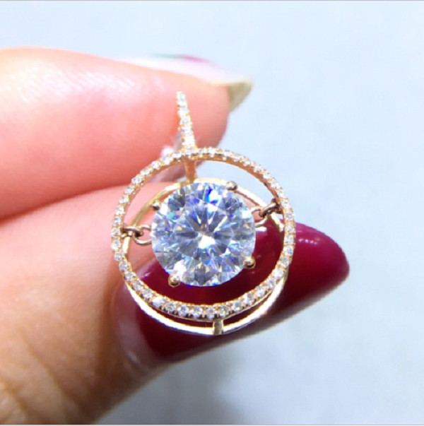 2Ct Round VVS1/D Diamond Dancing Women’s Pendant 14K Yellow Gold Over