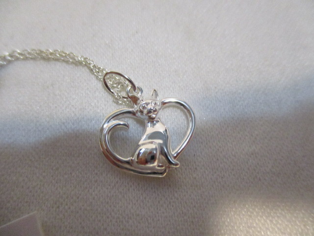 AVON Sterling Silver For The Love Of Animals Necklace “CAT” 19″ Long