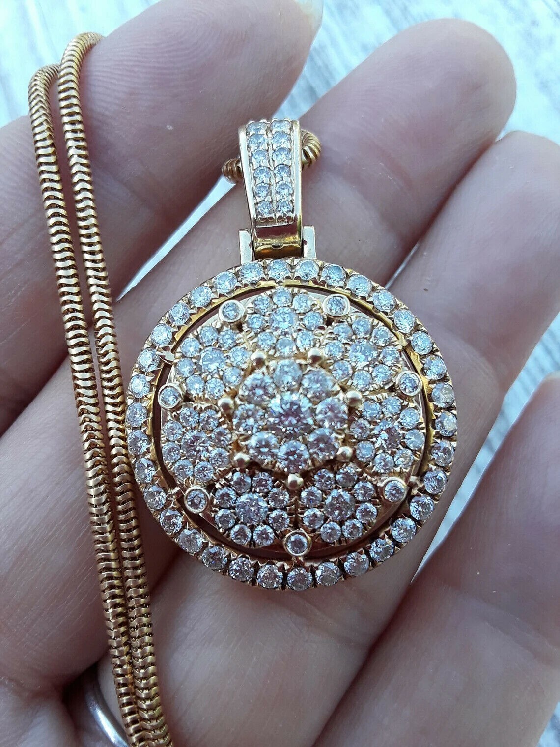 3Ct Round Cut VVS1/D Diamond Cluster Pendant 14K Yellow Gold Finish Free Chain