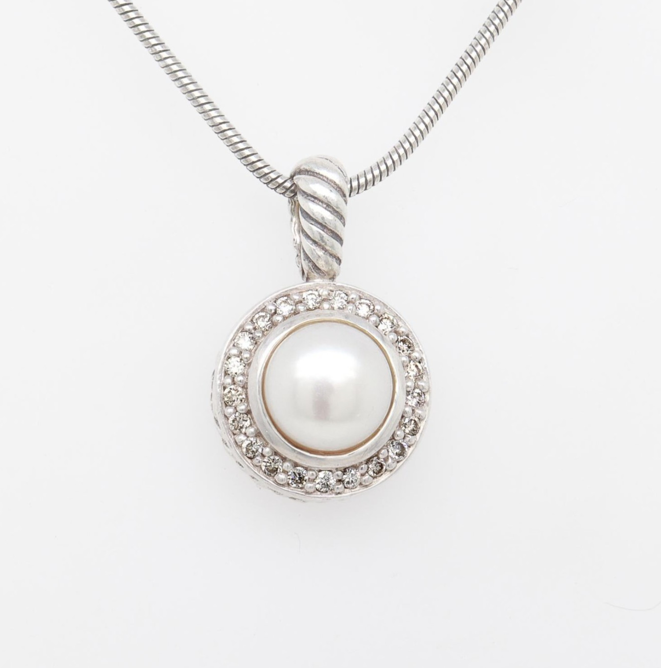 Retired – David Yurman Pearl & Diamond Cerise Pendant w/DY Chain – Gift Boxed