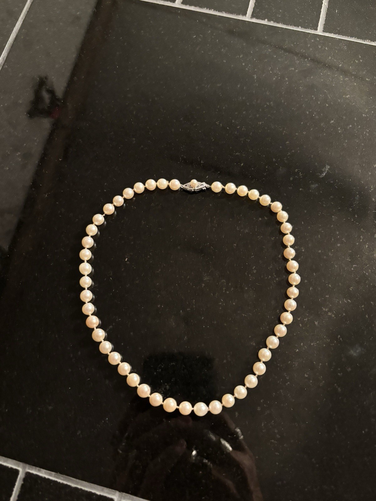 Vintage String of Cultured Pearls Necklace w/ 10k White Gold Filigree Clasp 16in