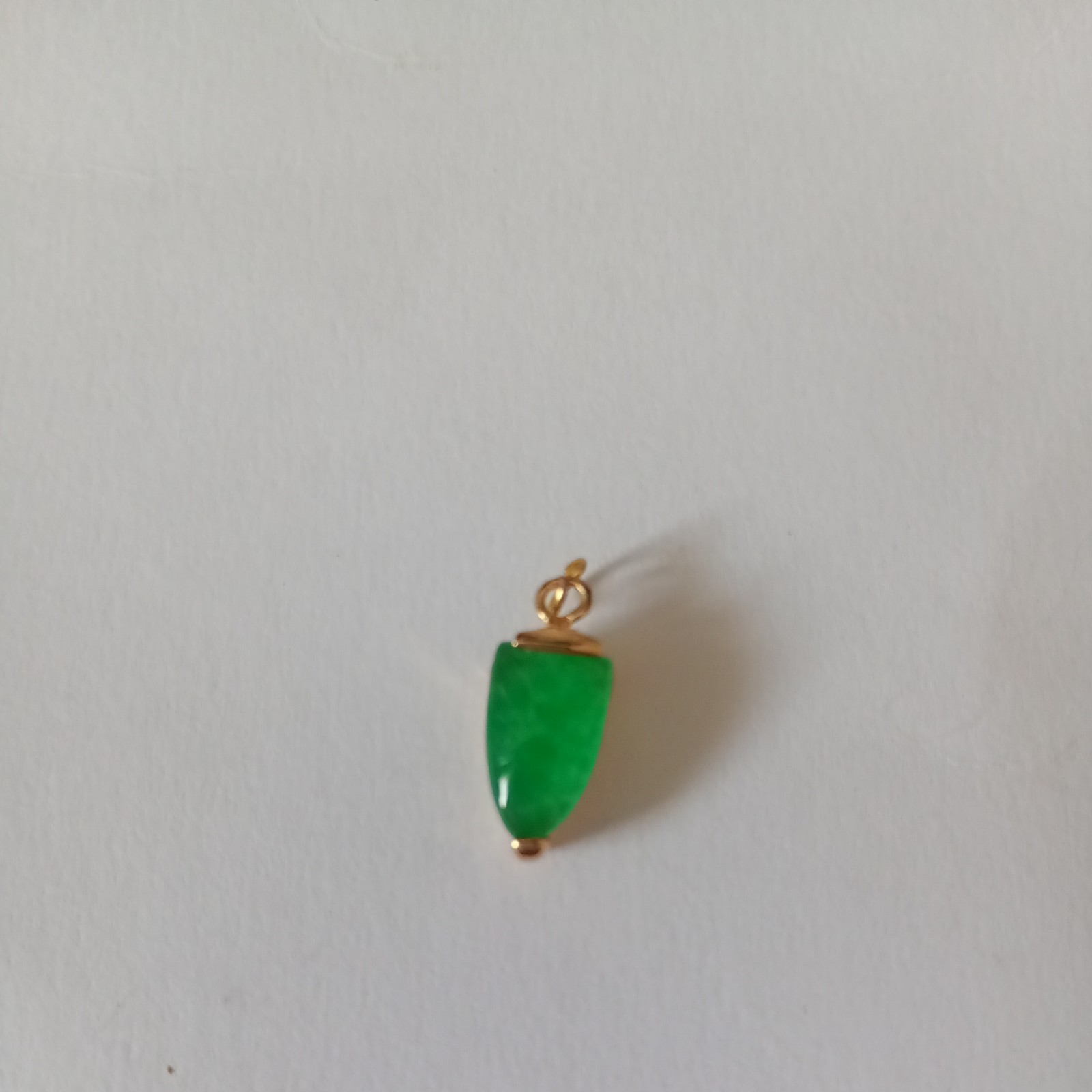 Green Jade Pendant water drop 9ct gold bezel Settings