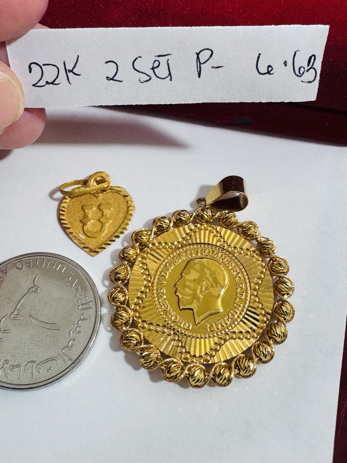22K 916 Real Gold Two Set of Pendant 22K Heart & 21K Coin Round 6.63g