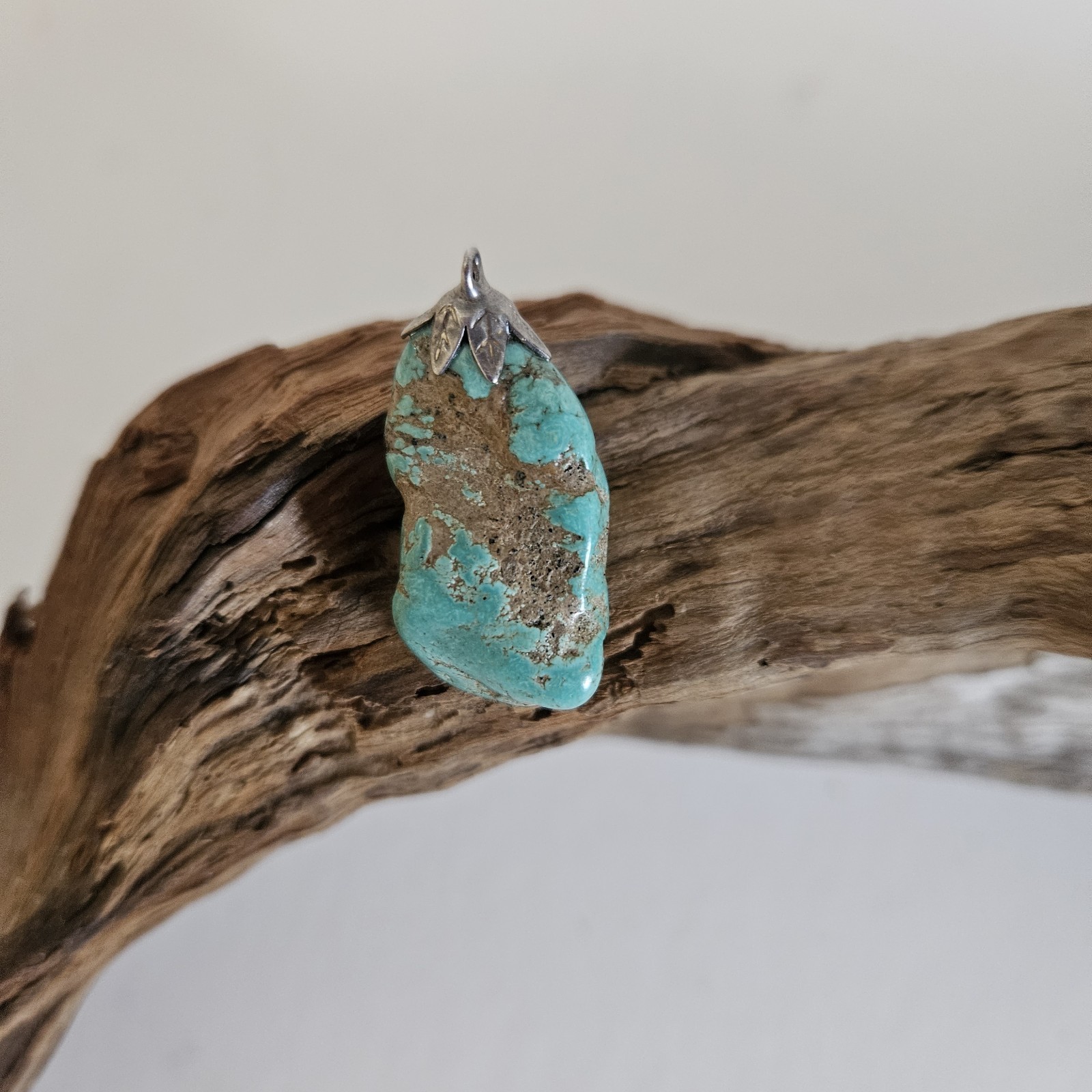 VTG Rough Green Turquoise Stone 1 3/8 x 5/8″ Pendant Southwestern Ethnic Jewelry