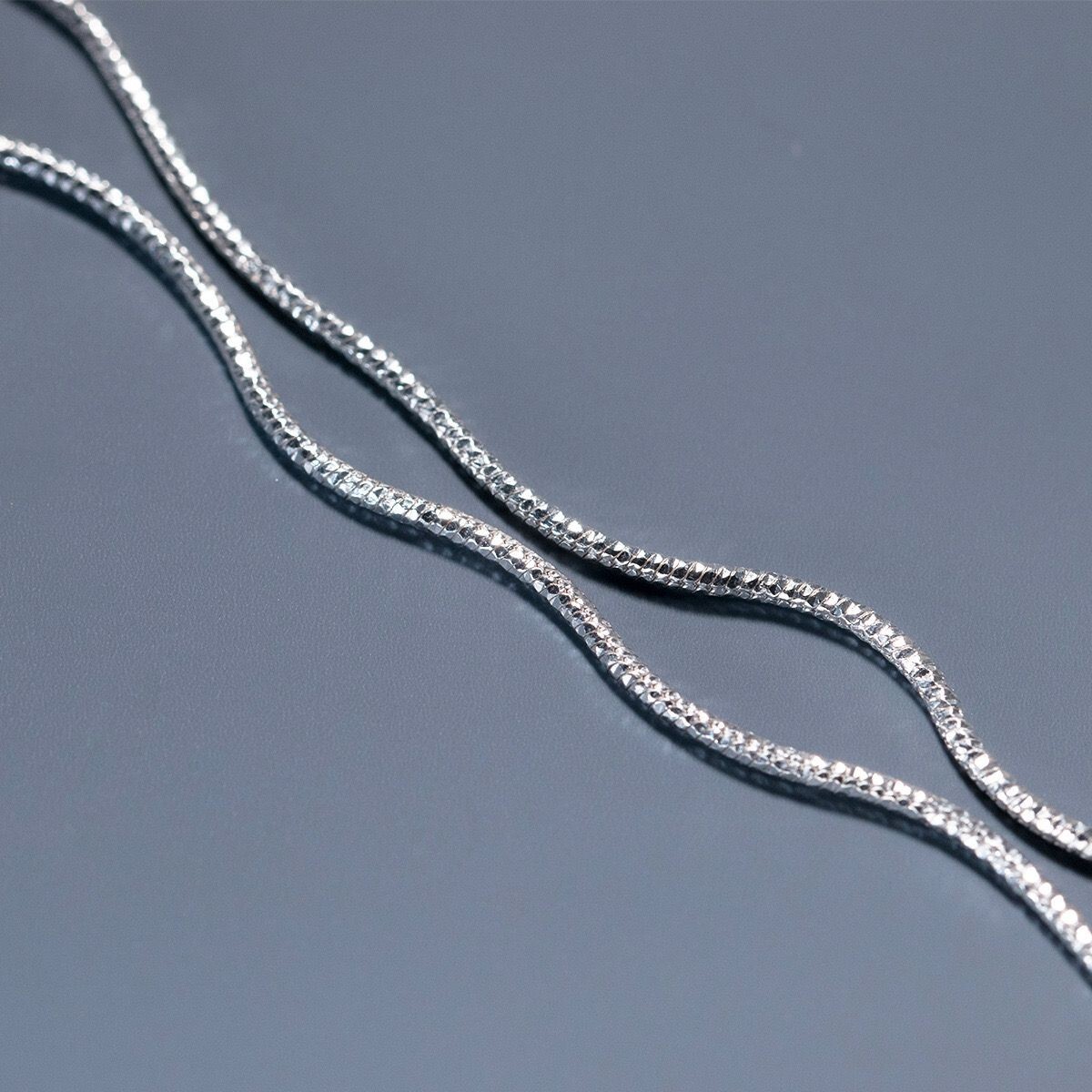 Stunning 1.4mm Woman Real S925 Sterling Silver Sparkling Snake Necklace Chain