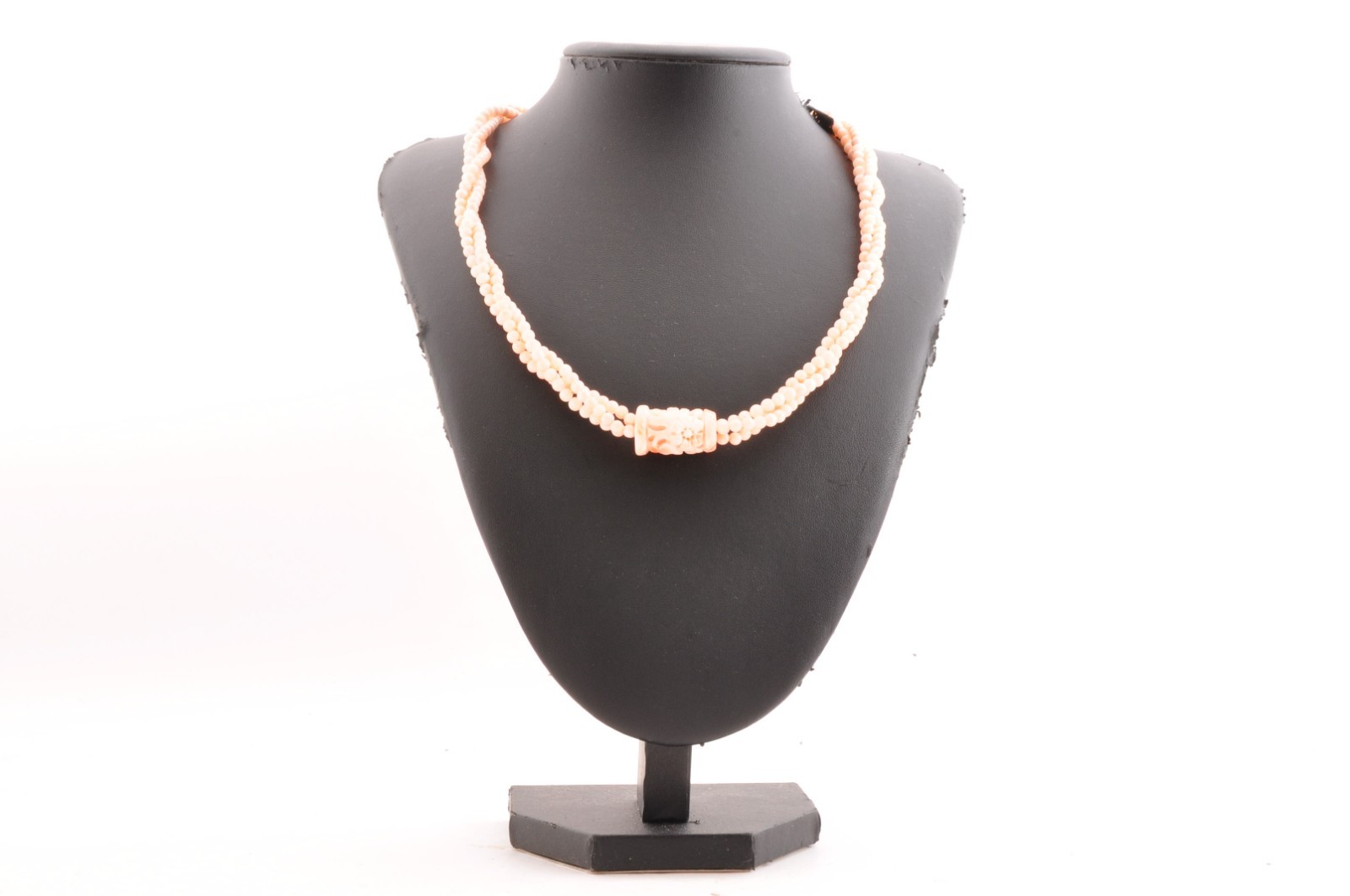 14k gold clasp pink coral necklace carved “cherry blossoms” Certification box.