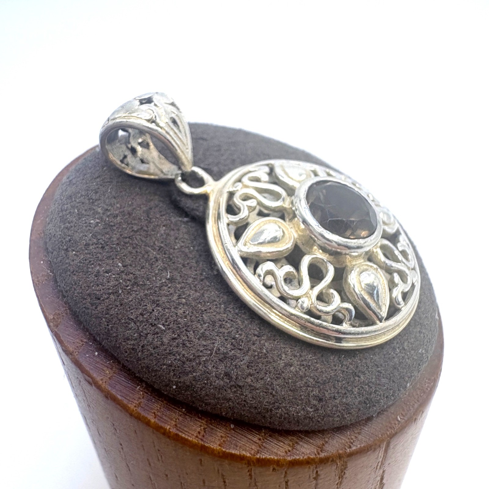 Smoky Quartz Scroll Design Circle Pendant 925 Sterling Silver 1.5″ Length