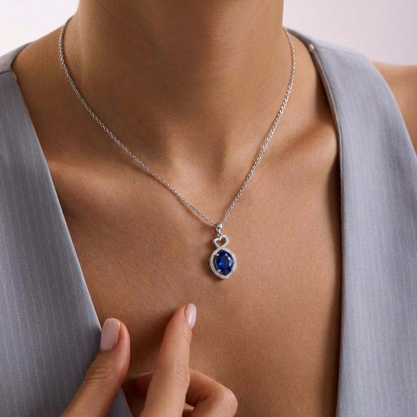 4.50 Ct Oval Cut Natural Sapphire Diamond Gorgeous Pendant 14K White Gold