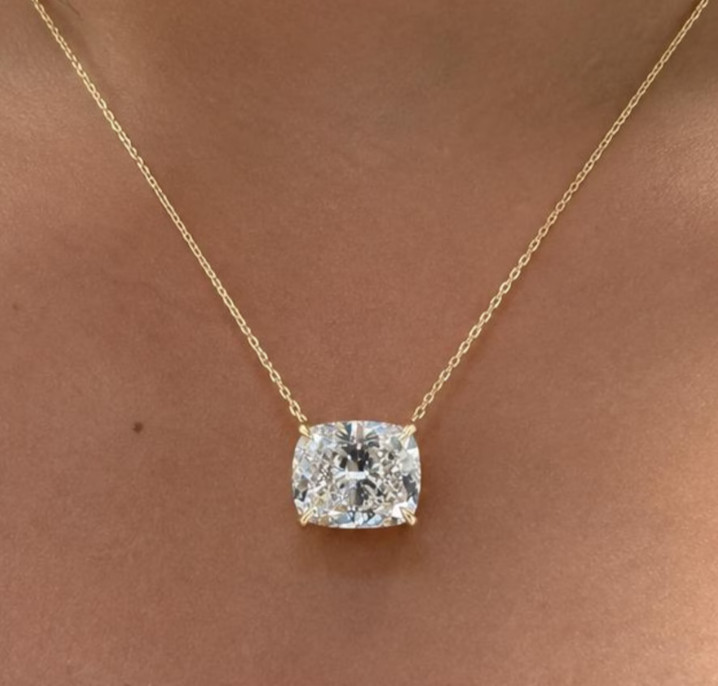 5Ct Cushion-Cut EF/VS1 Lab Grown Diamond Prong Necklace& Pendant 14k Yellow Gold