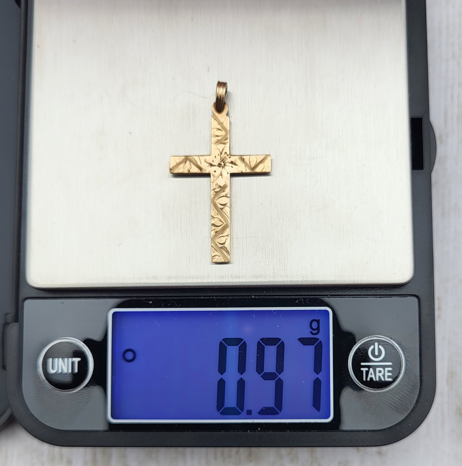 Antique 10K Yellow Gold Floral Engraved Cross Charm Pendant for Necklace / Chain