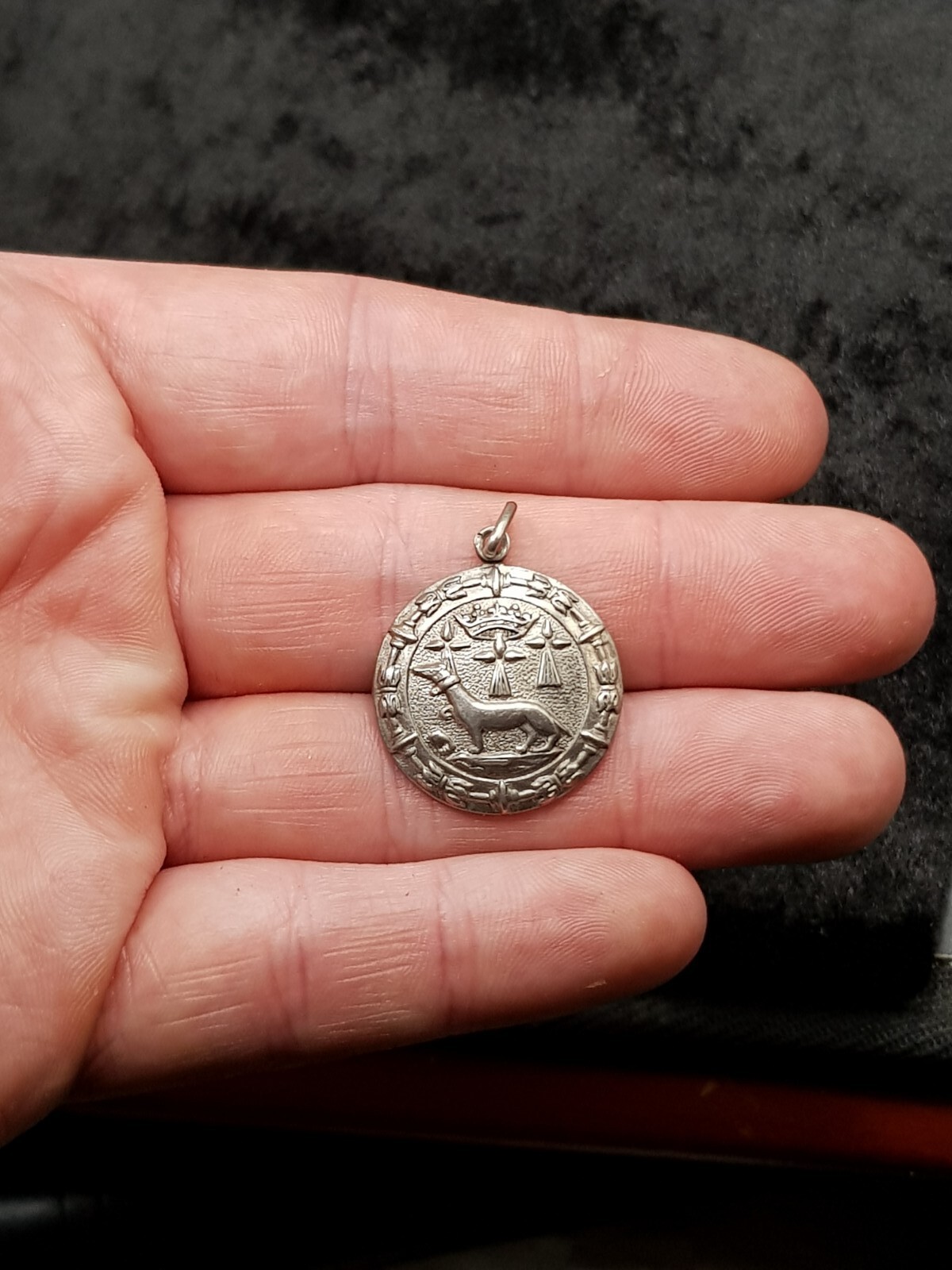 Vintage French Silver Pendant – Kelt – Unknown Image – Potius mori quam foedari