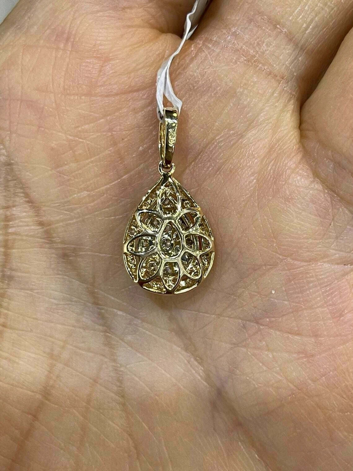 1Ct Round Cut D/VVS1 Diamond Teardrop Pendant Free Chain 14K Yellow Gold Finish