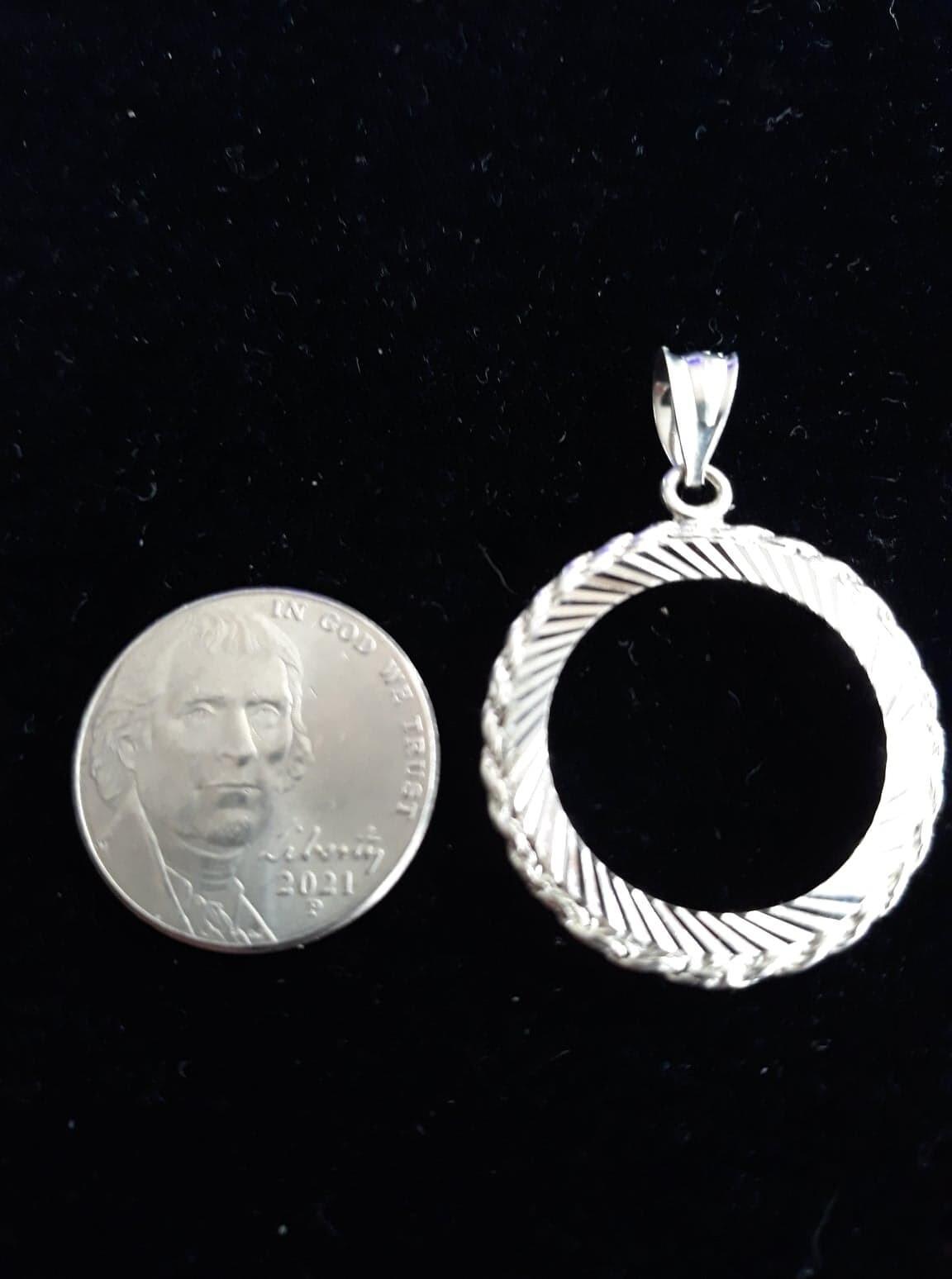 COIN HOLDER for Nickel & Pendant Sterling Silver fits 0.835 in. 21.21 mm coins