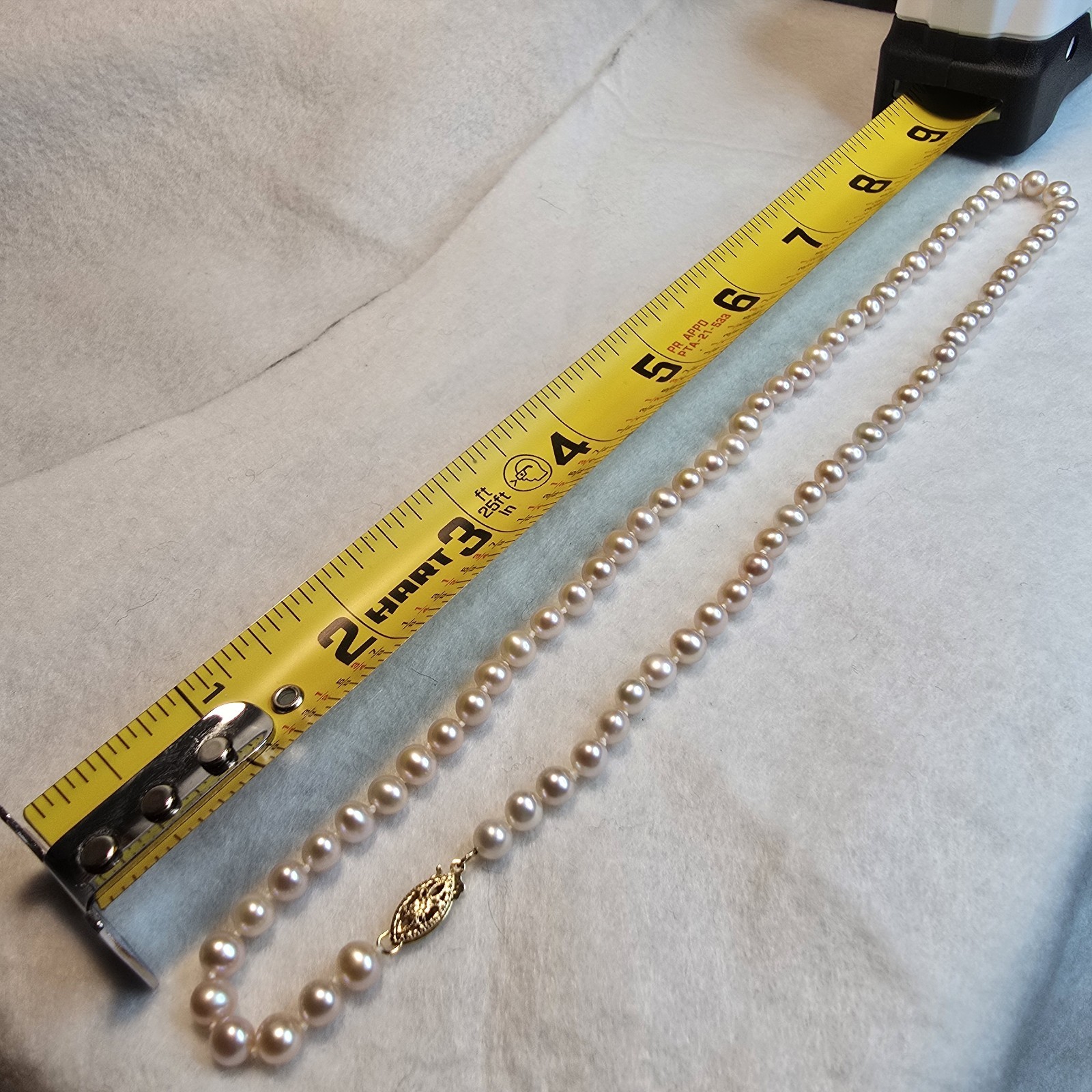 Vintage Freshwater Pearl Necklace 14K Gold Clasp, 18 Inches Long, 17 Grams, Pink