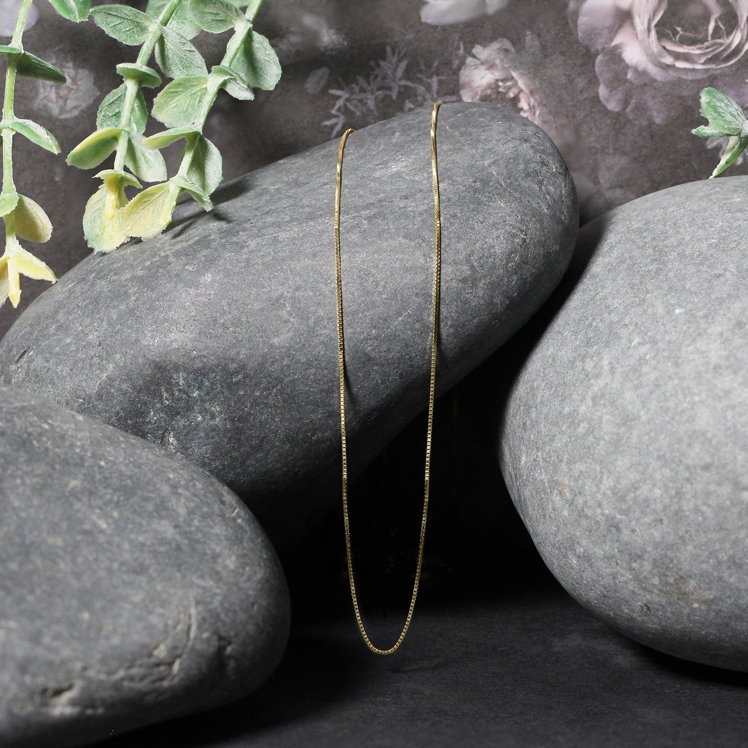 Classic Box Chain, 10K Yellow Gold, Size 18, 0.45 mm, Dainty, Polished