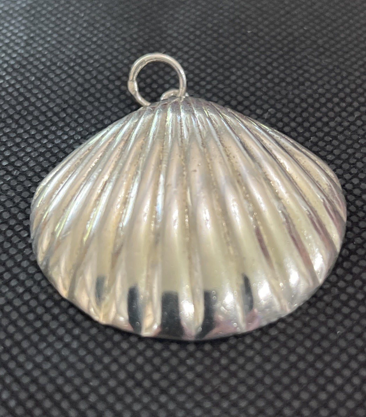 925 Sterling Silver Hollow Sea Shell Pendant 11 Grams 1.75”