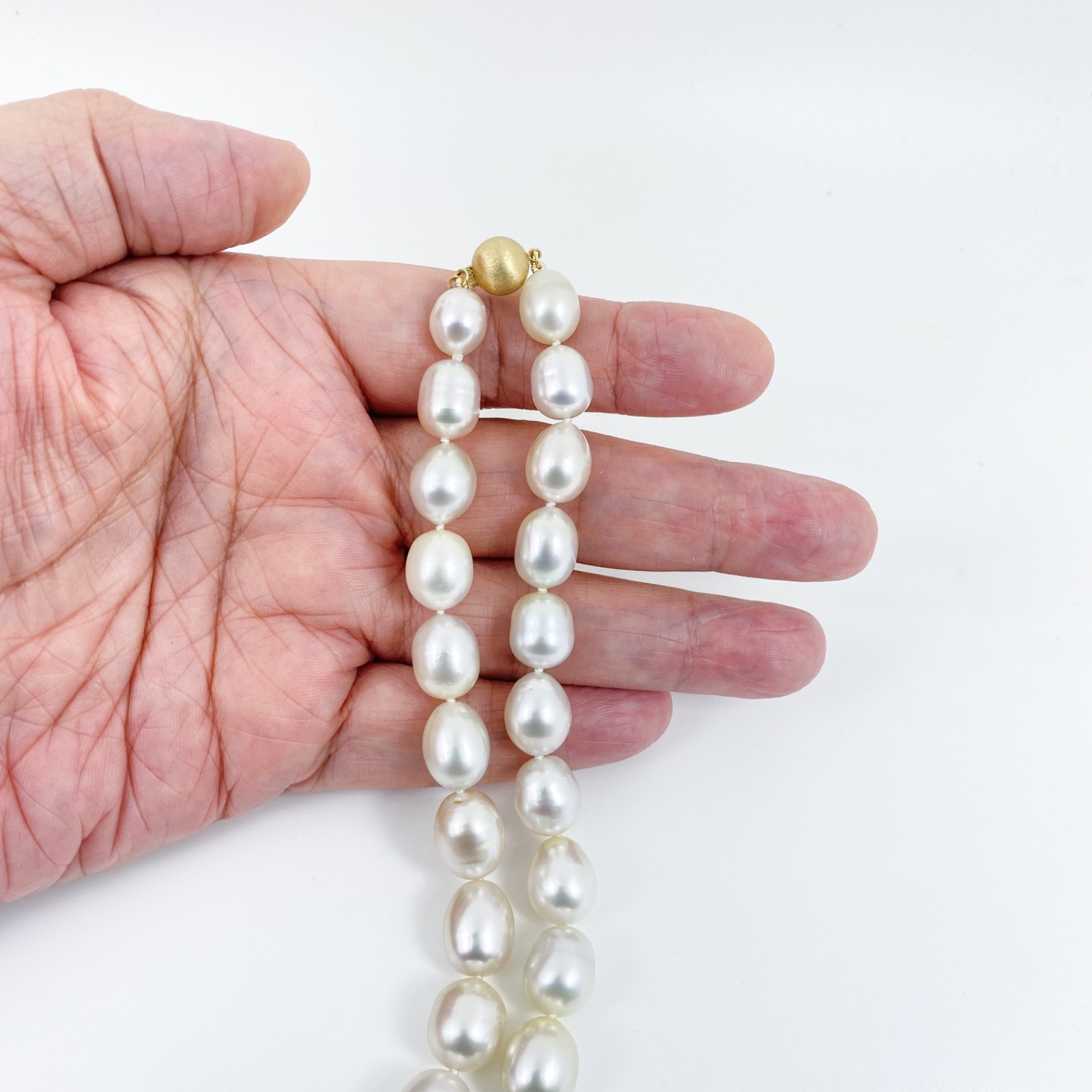 Natural White South Sea Cultured Pearl necklace, 14K Yellow Gold Clasp #101SN