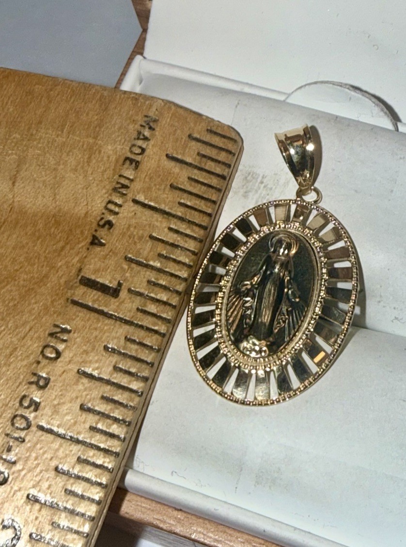 ESTATE Solid 10K Gold Virgin Mary Religious Oval Pendant