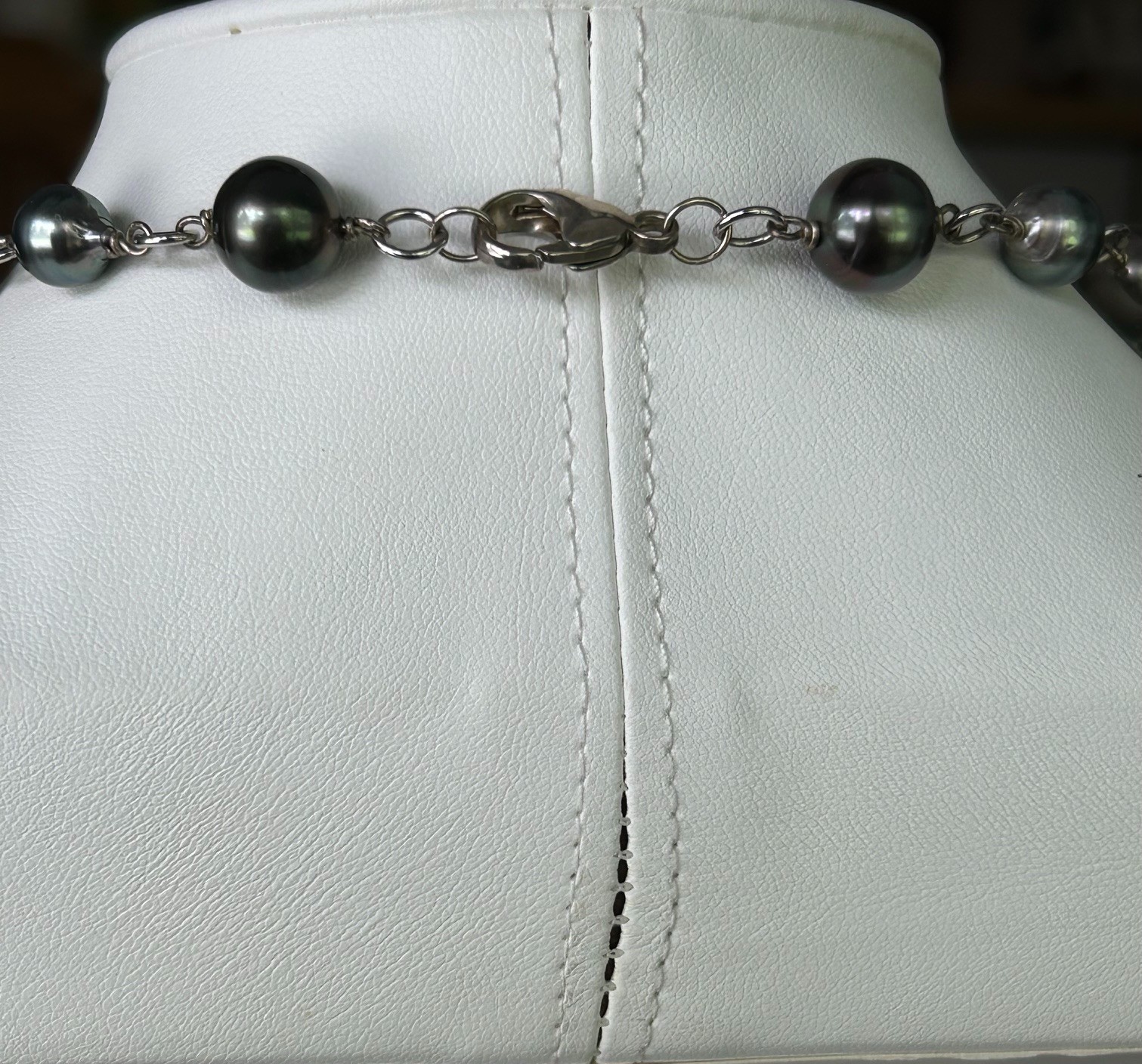 Sterling Silver Tahitian Pearl Dangle Necklace, 19.5 Inches With a 2 Inch Dangle