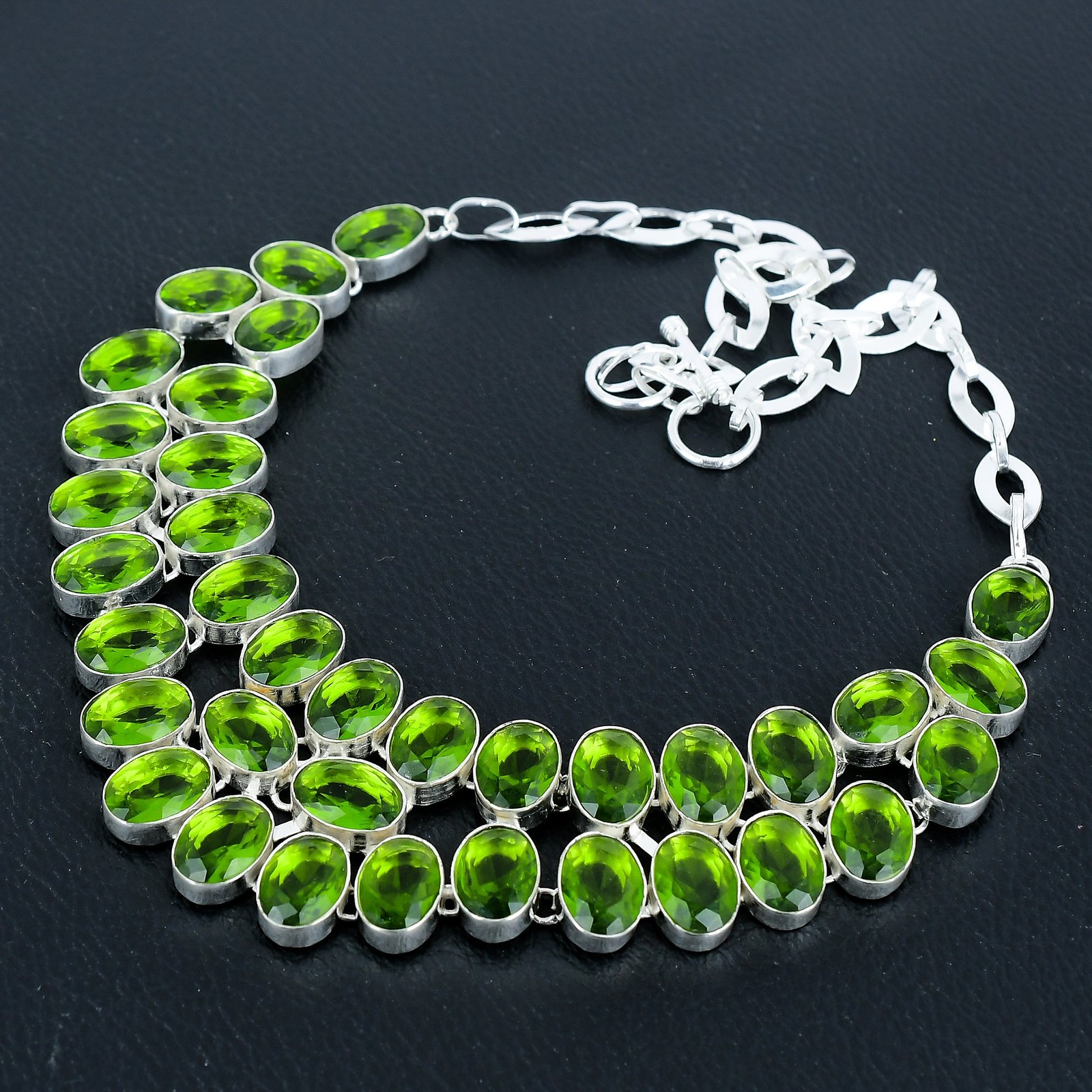 Peridot Oval Gemstone Handmade 925 Sterling Silver Jewelry Necklace 18″ VJ 159