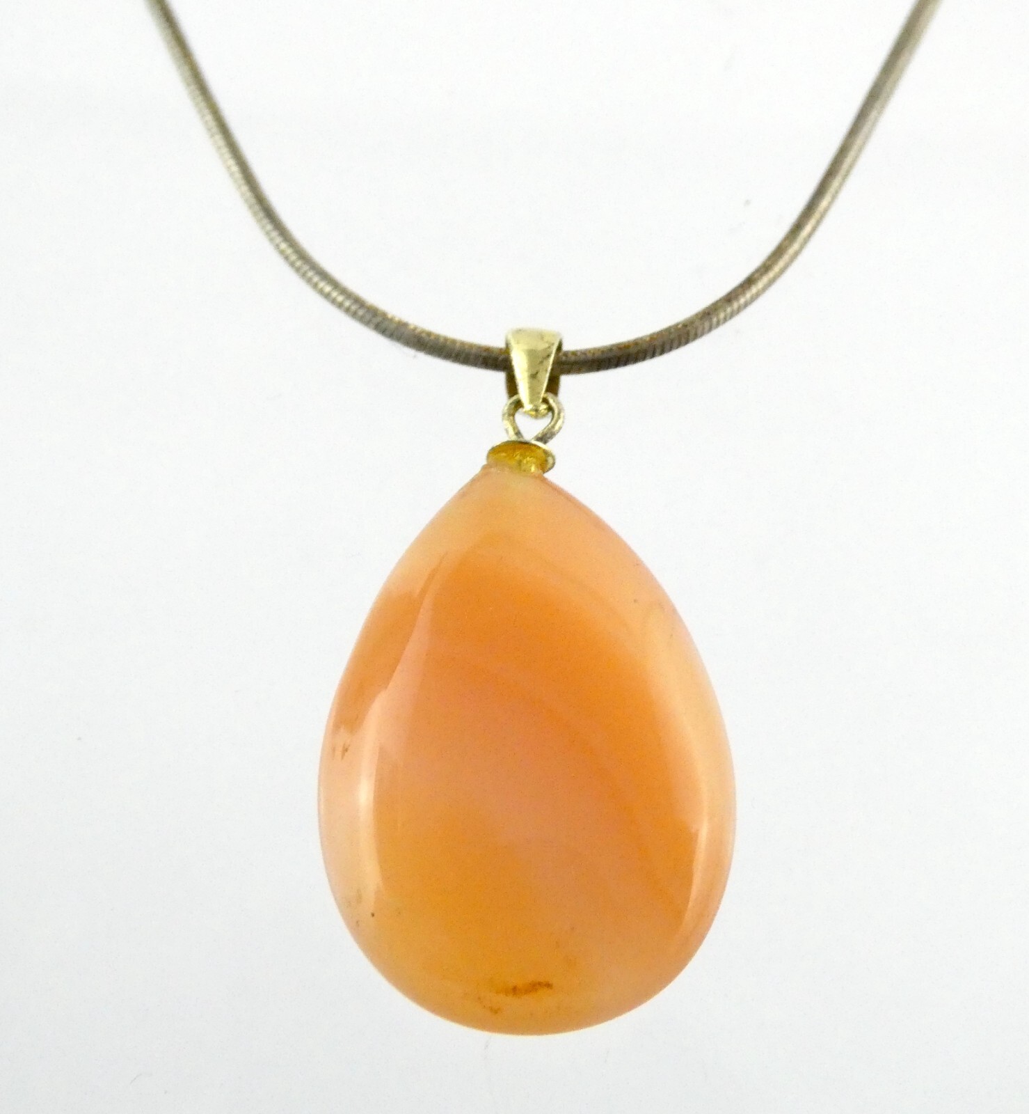 Sterling Silver Orange Cream Agate Pendant Necklace 925 17.75 Inch Length 7.8g