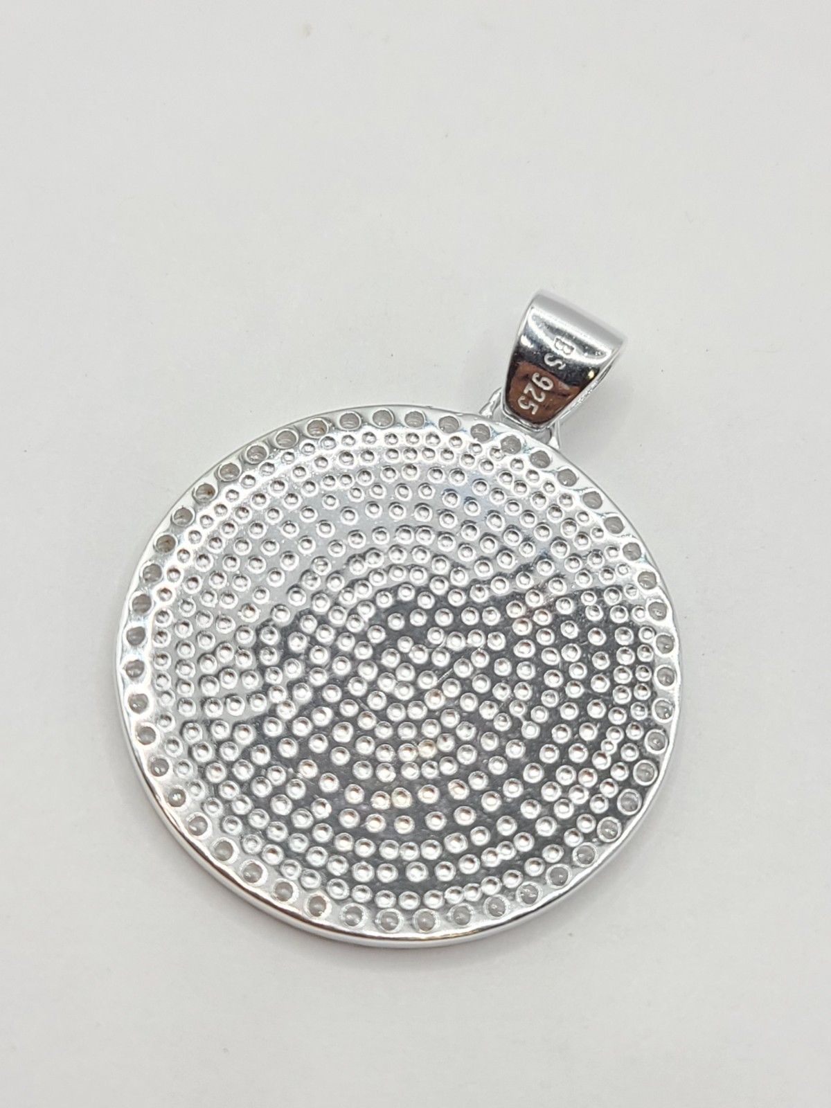 925 Sterling Silver Zircon Pave 30mm Round Pendant for Photo Insert