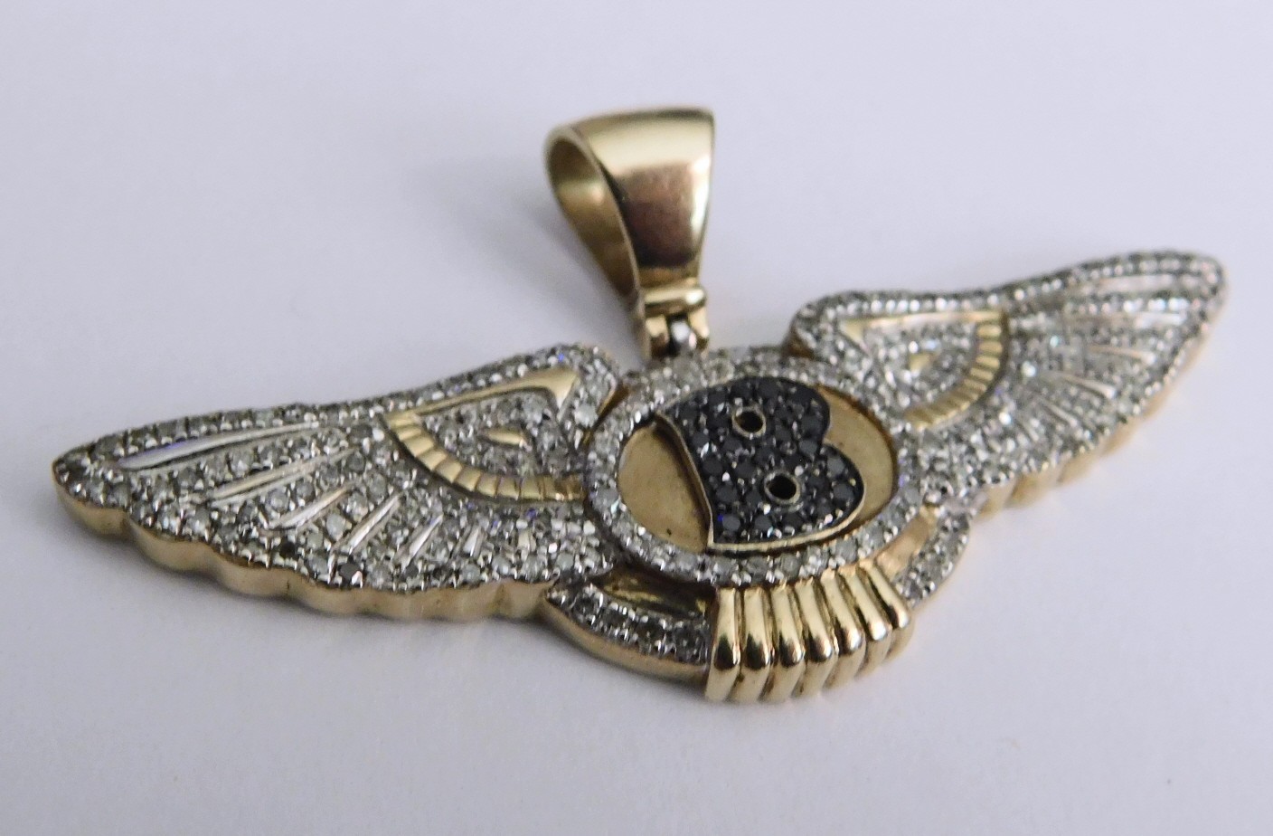 BENTLEY 10k Yellow Gold & Diamond Large Pendant – 2″ Across – 7.2 grams