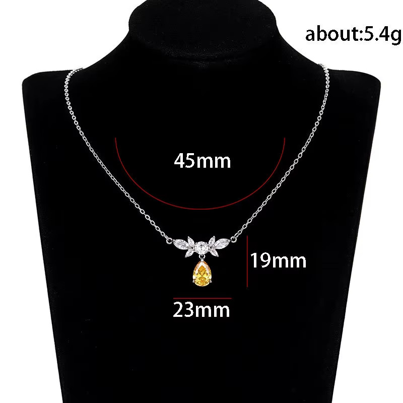 1.10Ct Pear Shaped Teardrop Crystal Wing for Women 14K White Gold Plating