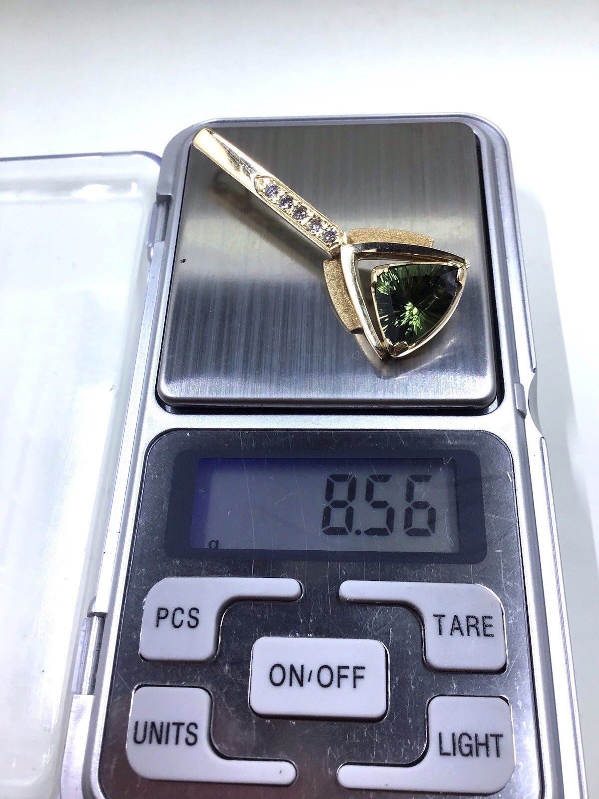 14K YG Tashmarine & Diamond Pendant
