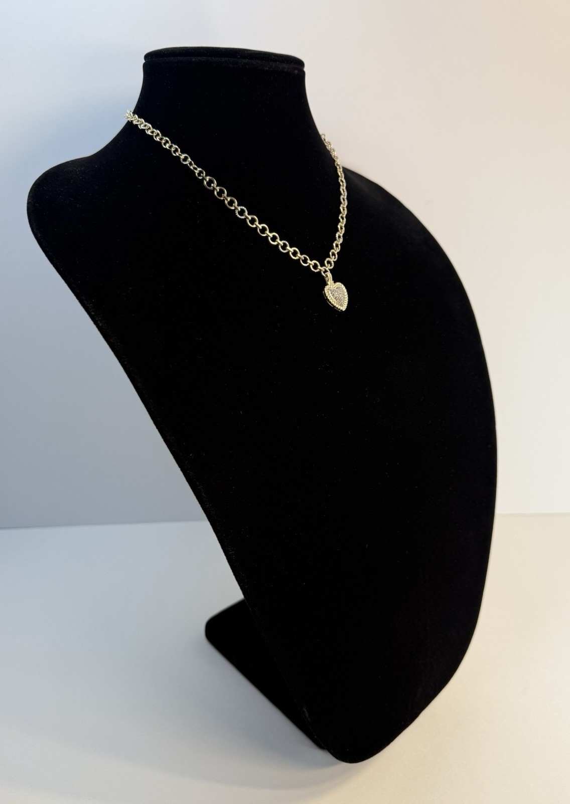 Heng Ngai 925 Sterling Silver Vermeil Pendant Necklace Pave Diamond Heart 16.75”
