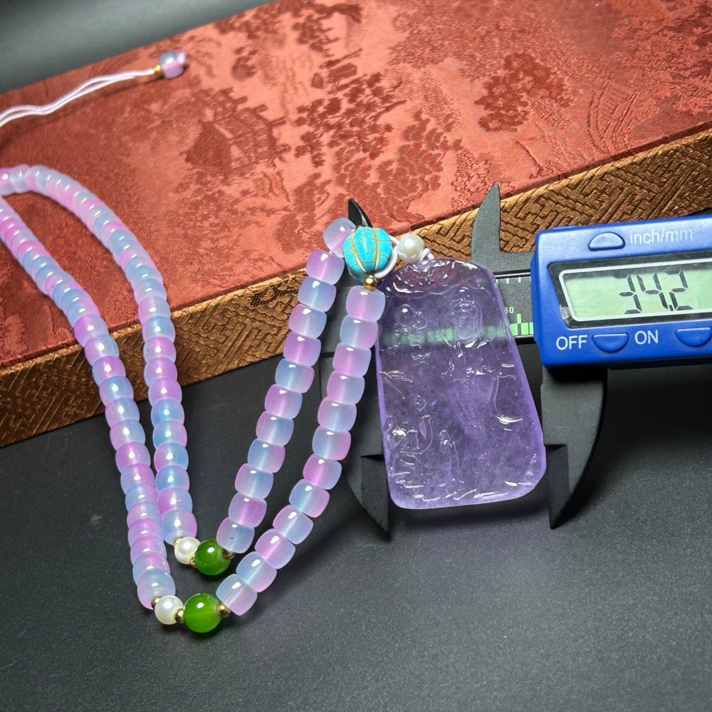 Nature ice Burmese Jade Jadeite carved kwan-yin lucky amulet Pendant&Necklaces
