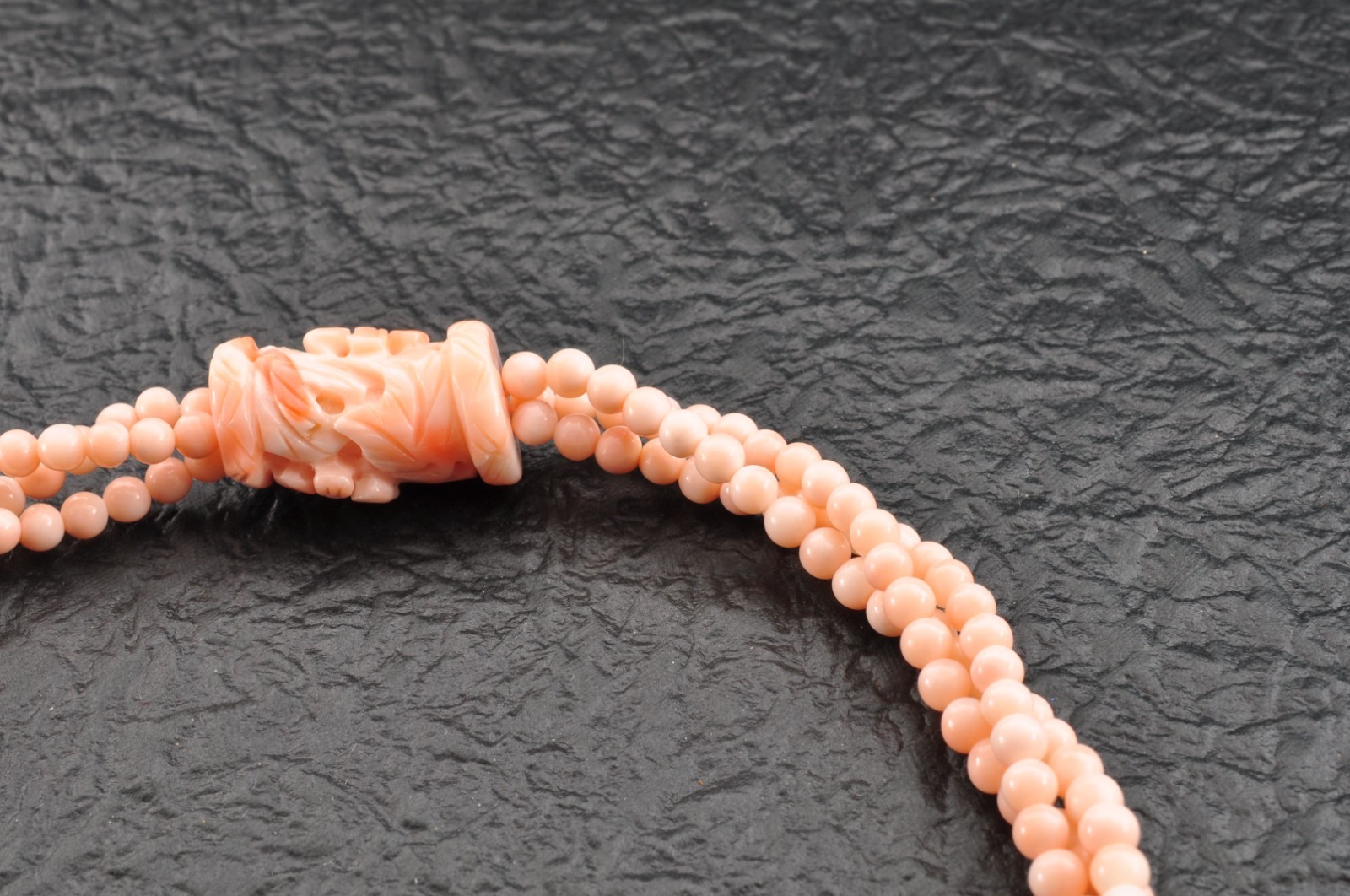 14k gold clasp pink coral necklace carved “cherry blossoms” Certification box.