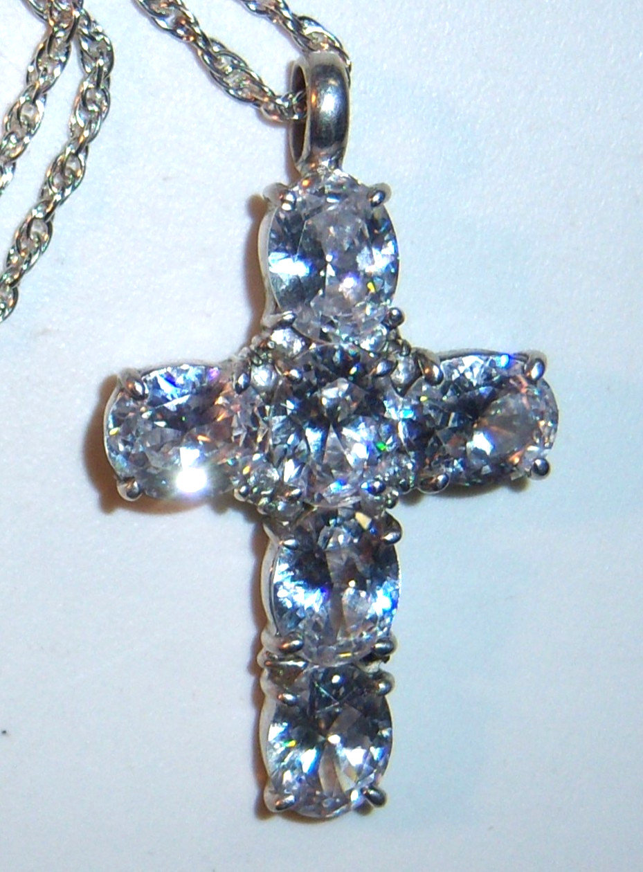 Sterling Silver Necklace and Gem Studded Cross 1 7/8″ x 1 1/16″