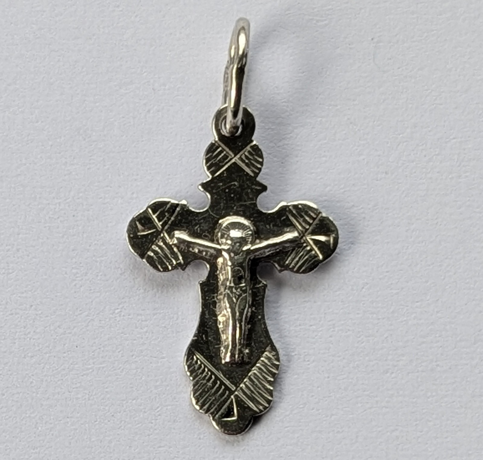 Orthodox Cross 925 silver. Weight 0.78 g. Prayer in Russian. Ukrainian jewelry.