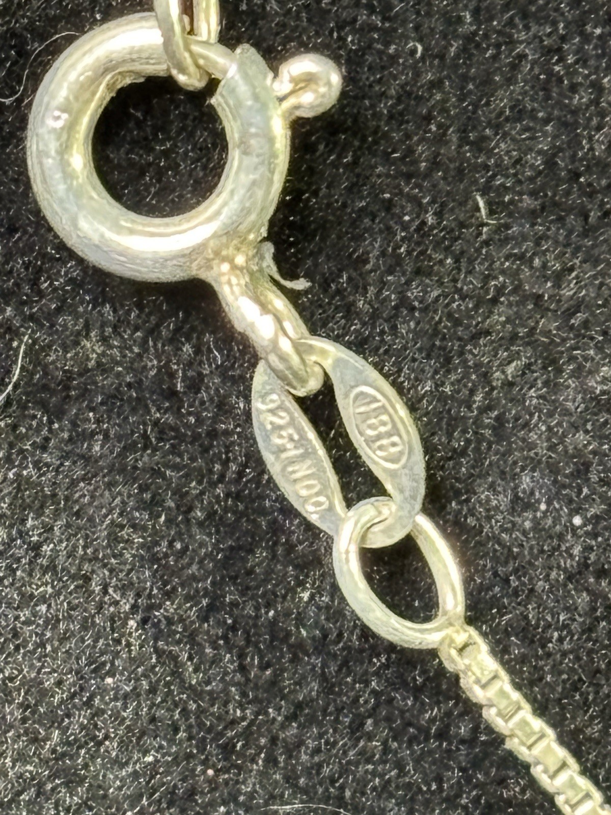 925 Sterling Silver Box Chain Made In Italy 18 In Long