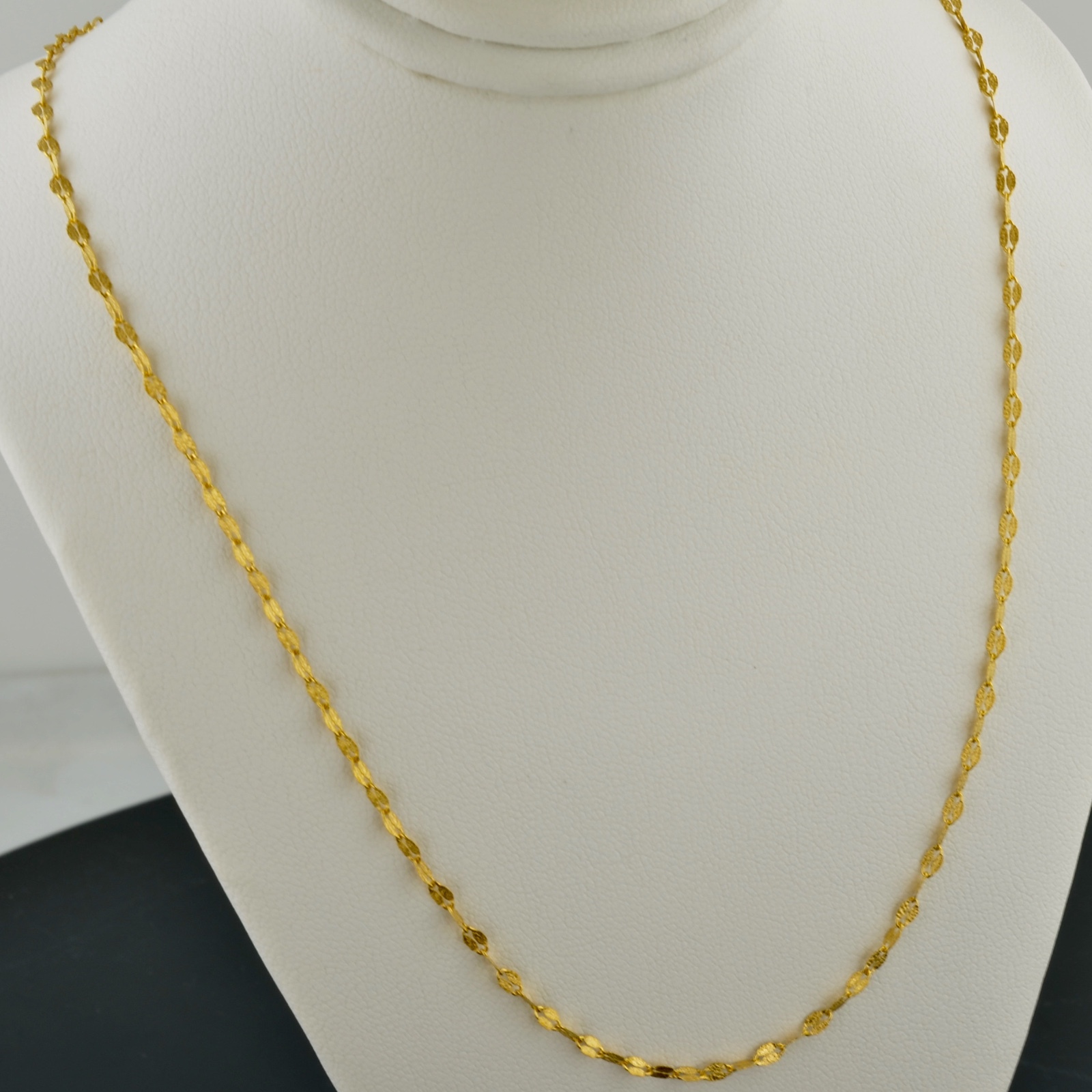 10K YELLOW GOLD 2.0MM SOLID OVAL SATIN MARINE LINK NECKLACE
