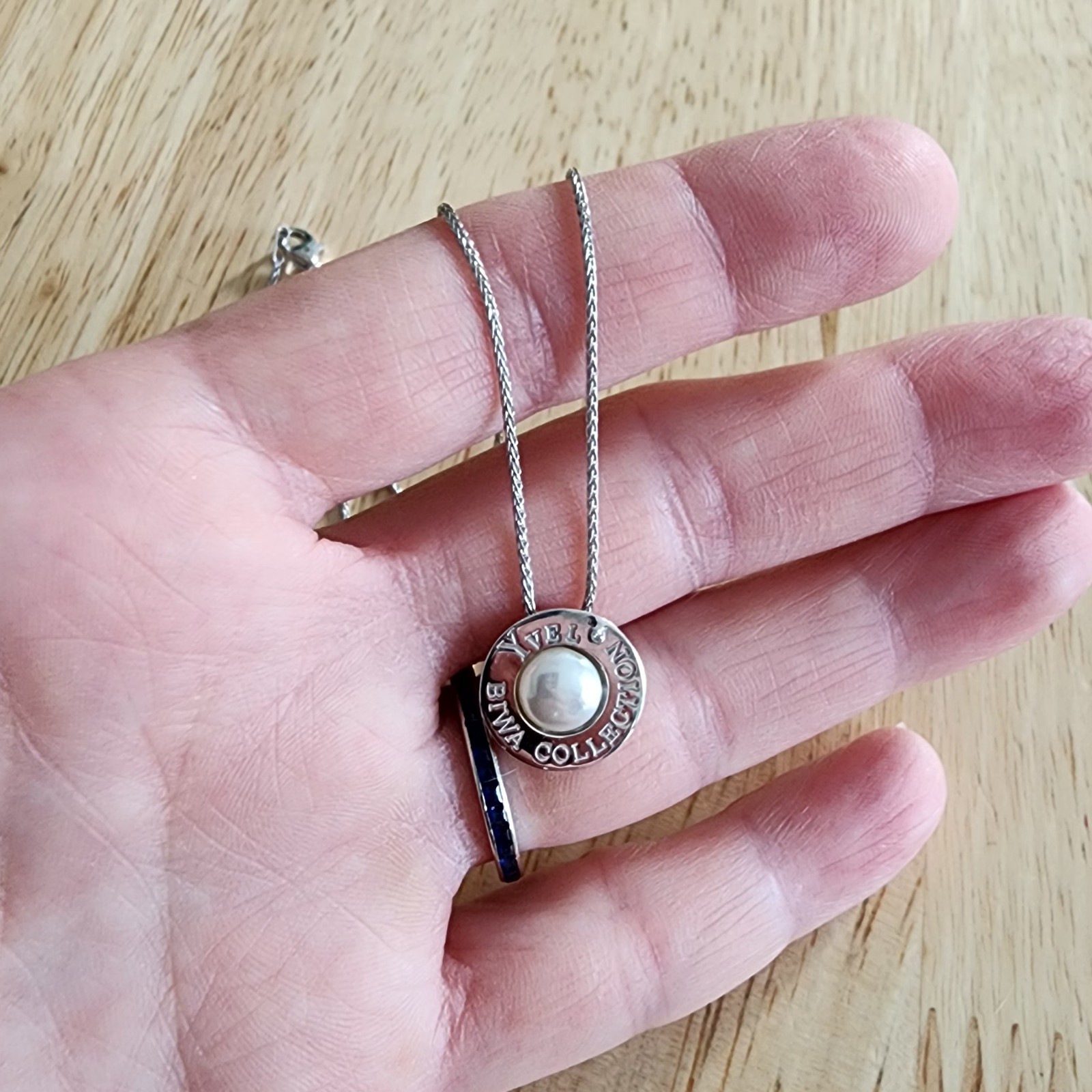 18k white gold YVEL BIWA COLLECTION pearl diamond pendant wheat chain necklace
