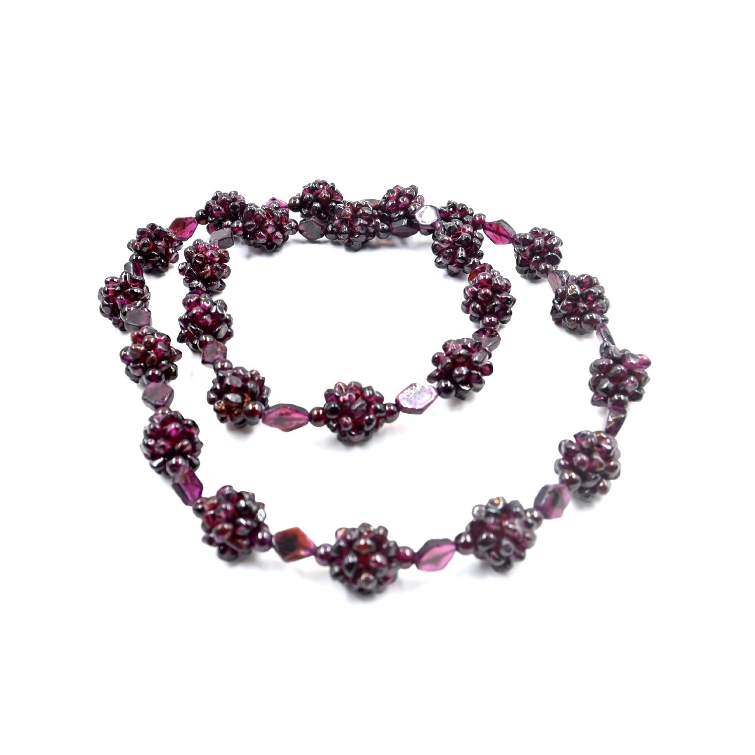 Natural Vintage Bohemian Pyrope Garnet Cluster Gemstone Beaded Pulp Necklace 24″