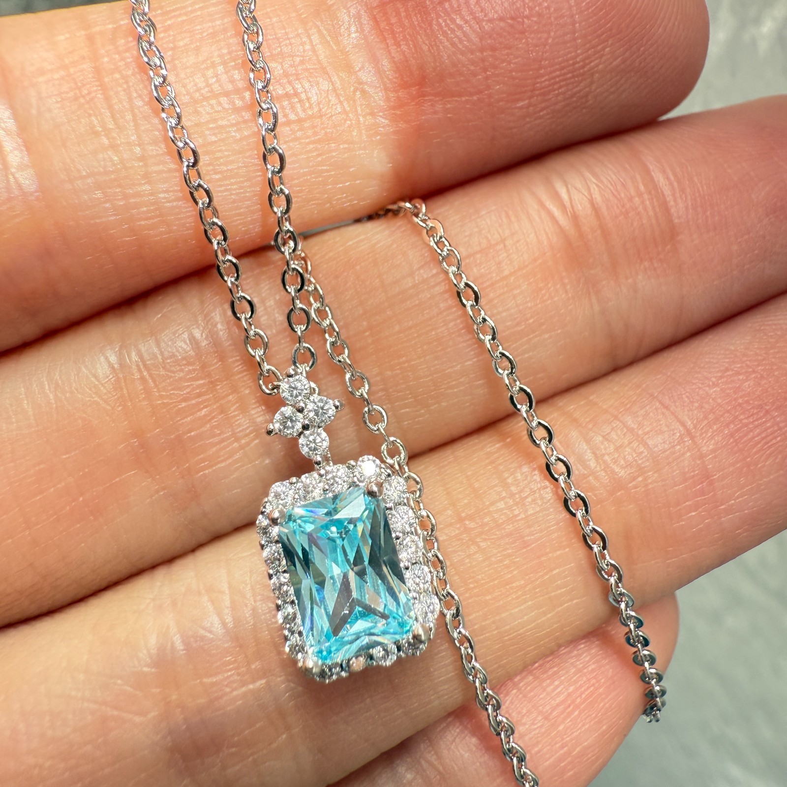 925 Sterling Silver Necklace 7x5mm Natural Aquamarine Birthstone Flower Chain