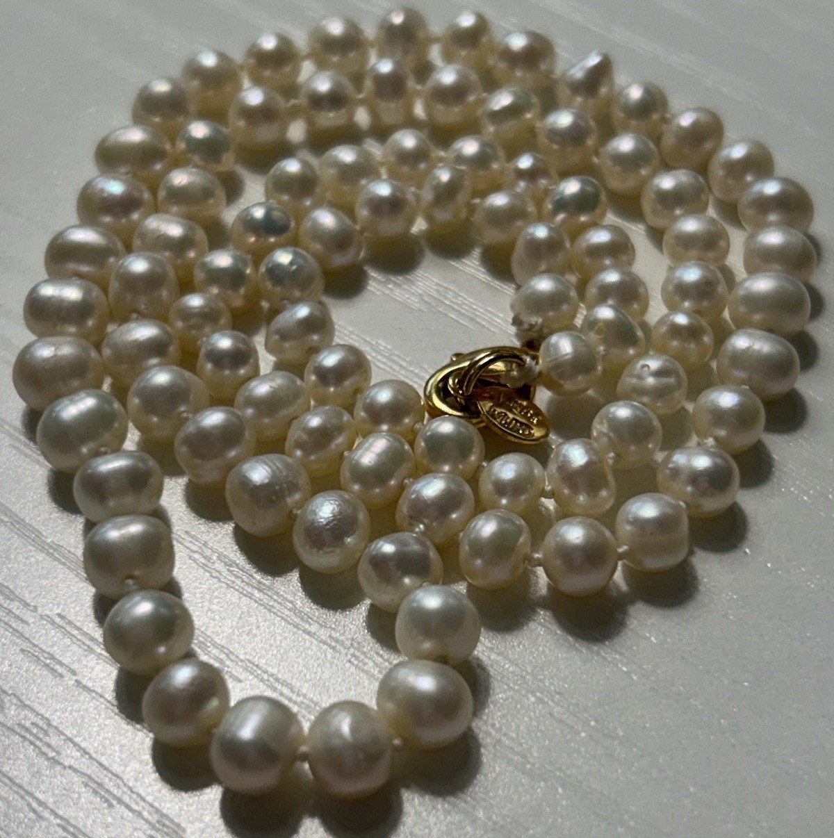W Lind Cultured Pearl Necklace 19.5” Hand Knotted 7-8mm 14k GE 80s Vintage 19g
