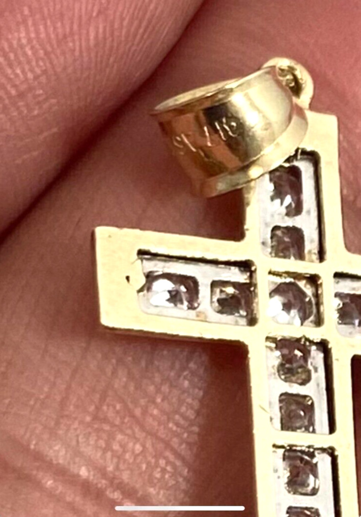 Gold Cross Solid 10Kt | 2.40 Grams | Polish Finish | 1.50 x 0.75 in