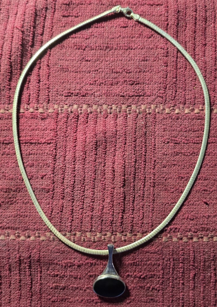 ATI Italy STERLING SILVER 925 Oval Drop ONYX PENDANT OMEGA CHAIN NECKLACE 16″