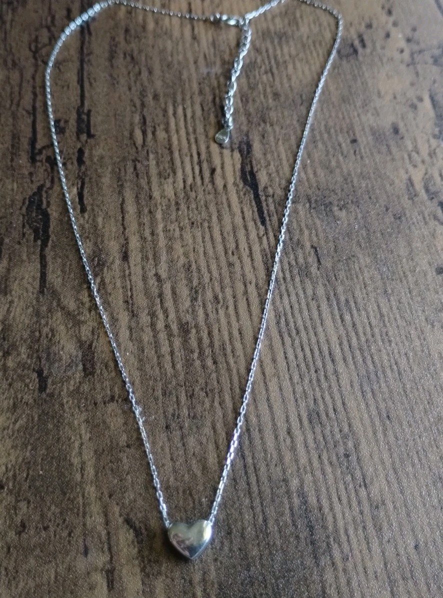 Sterling Silver 925 Small /Dainty Heart Neckalce 15″ with 2″ Extender Chain GPC
